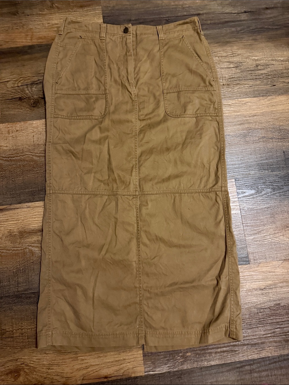 Lauren Ralph Lauren Vintage Tan Utility Midi Skirt with Front Patch Pockets